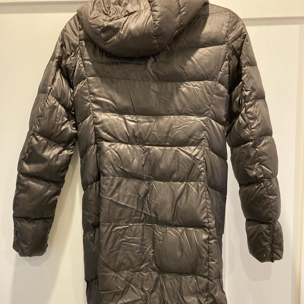 Uniqlo long hooded puffer